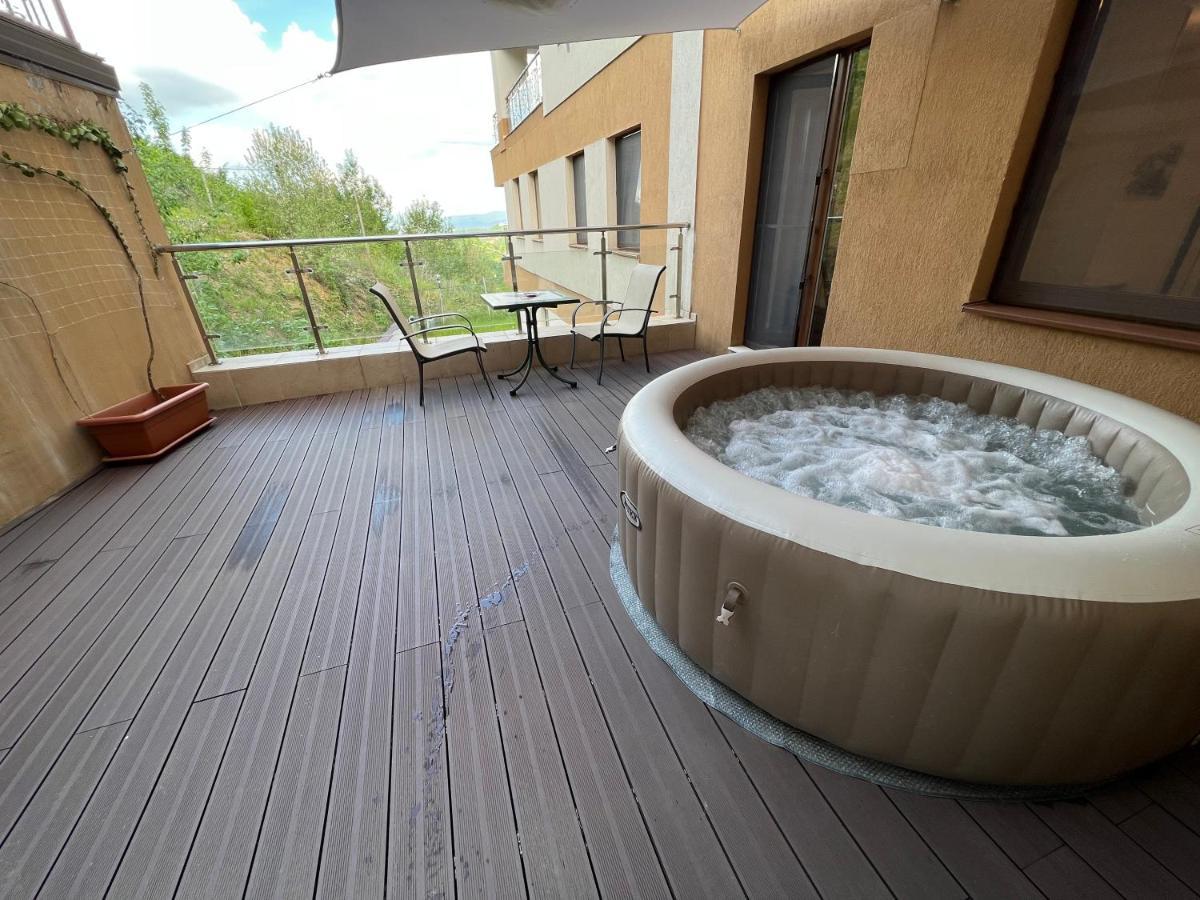 Coroni Studio With Jacuzzi Braşov Extérieur photo