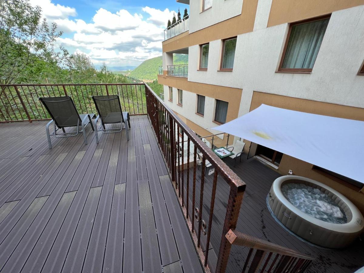 Coroni Studio With Jacuzzi Braşov Extérieur photo